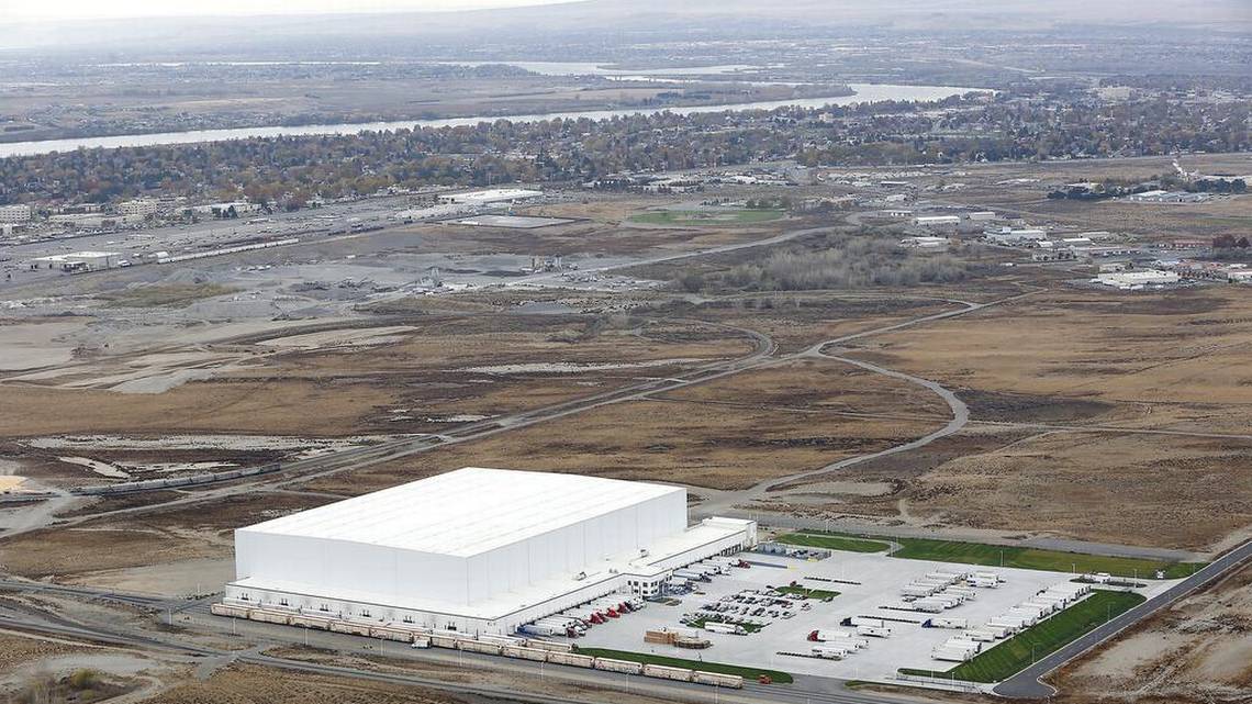 the-big-chill-a-journey-through-the-largest-freezer-in-north-america